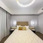 Eastern Hub - Xintiandi Branch Super Luxury 4 Bedrooms 3 Bathrooms Premium Quality Apt