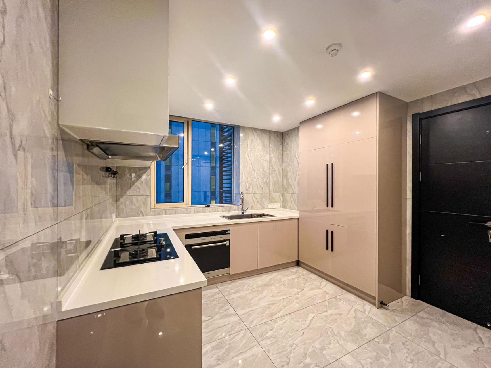 Eastern Hub - Xintiandi Branch Super Luxury 4 Bedrooms 3 Bathrooms Premium Quality Apt Apartment Shanghai