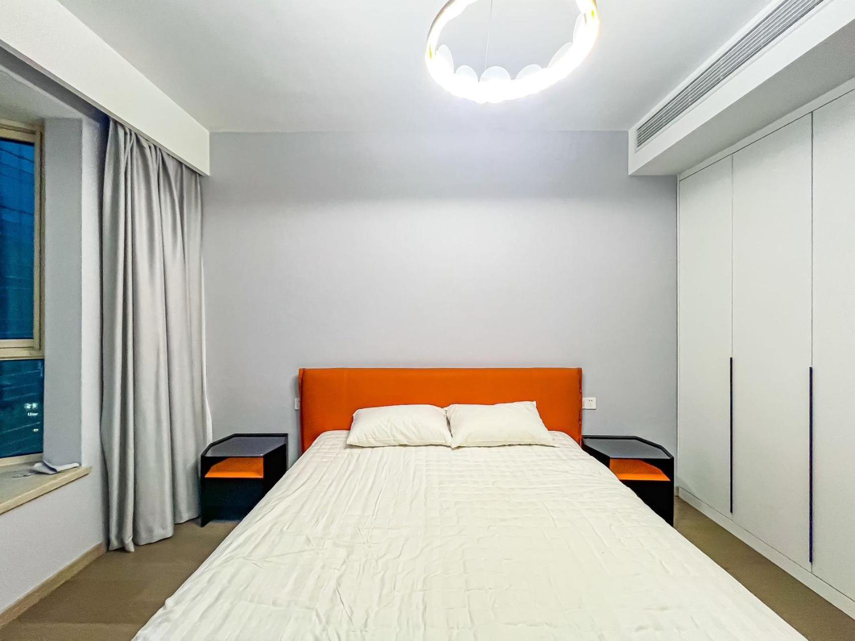 Apartment Eastern Hub - Xintiandi Branch Super Luxury 4 Bedrooms 3 Bathrooms Premium Quality Apt *