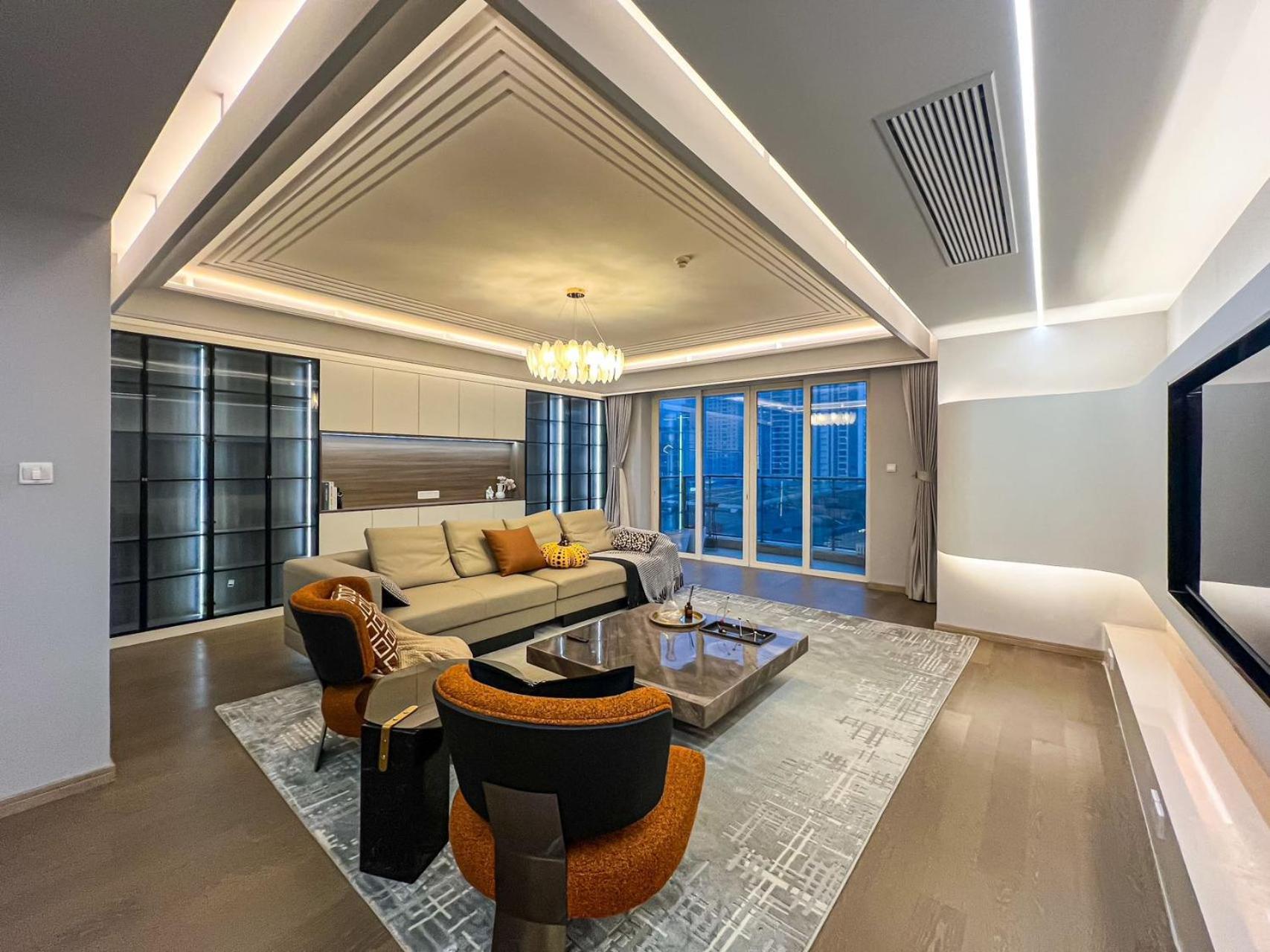 Eastern Hub - Xintiandi Branch Super Luxury 4 Bedrooms 3 Bathrooms Premium Quality Apt * Shanghai