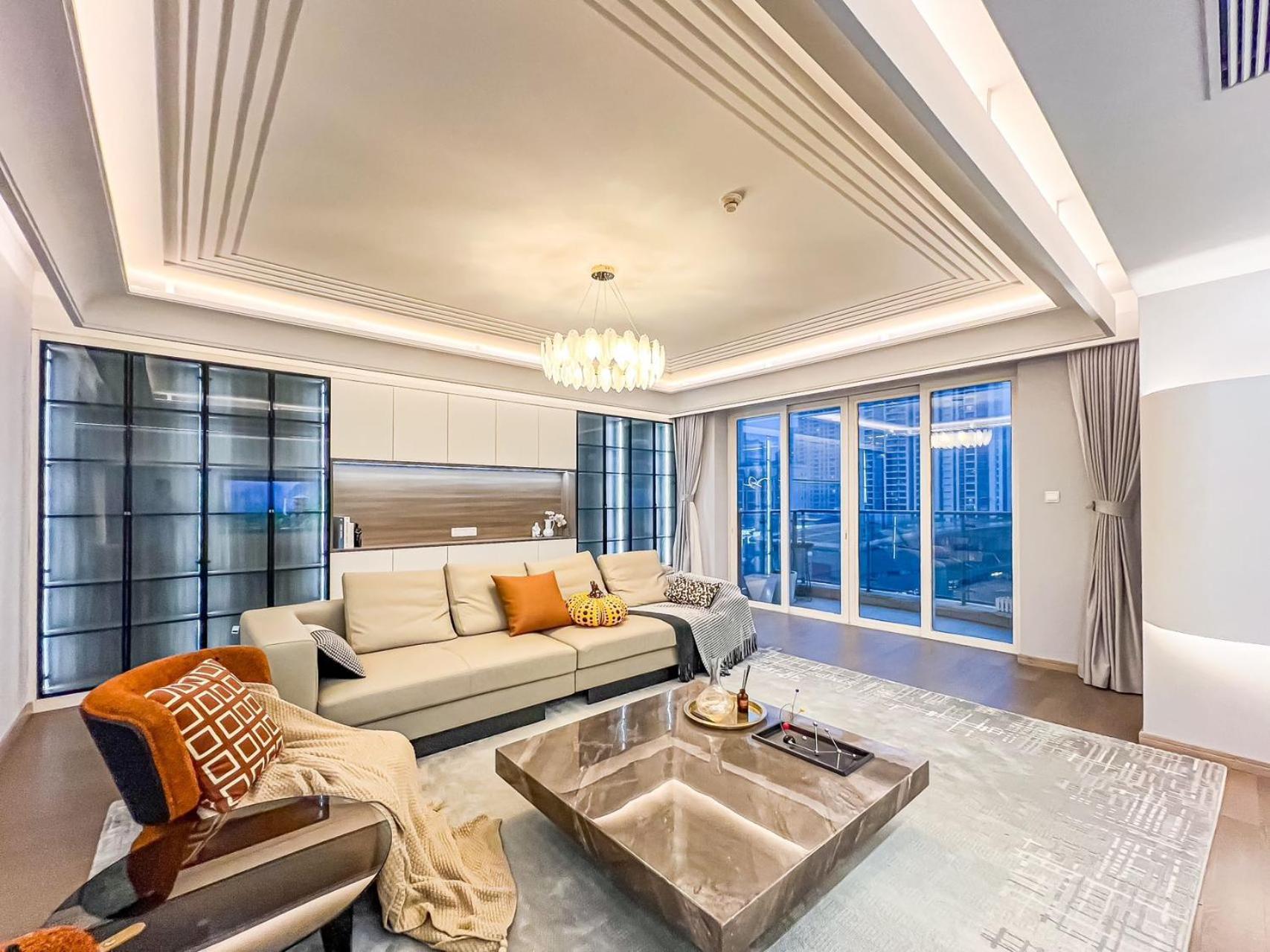 Apartment Eastern Hub - Xintiandi Branch Super Luxury 4 Bedrooms 3 Bathrooms Premium Quality Apt